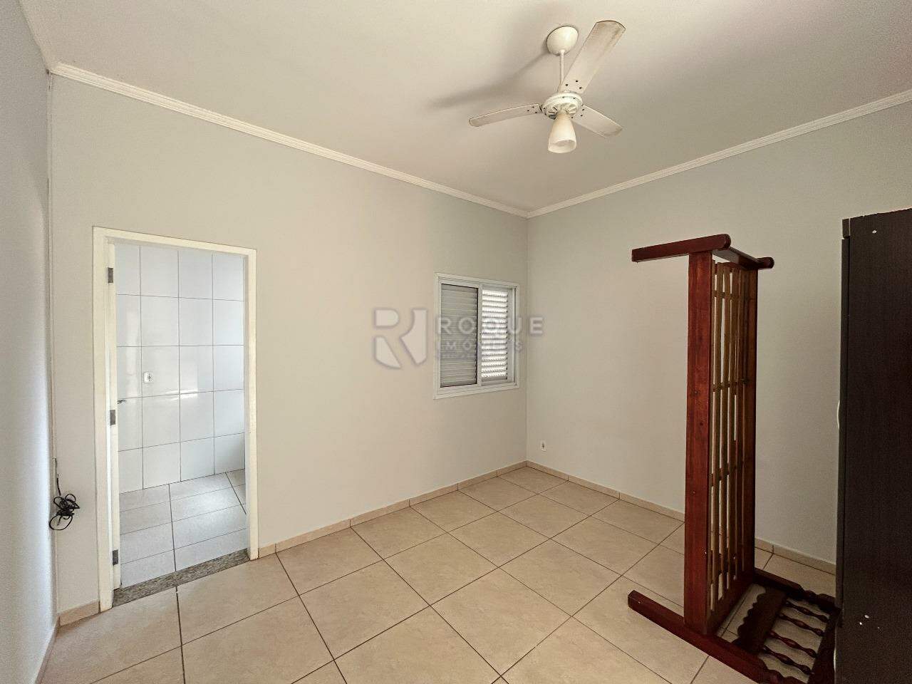 Kitnet para aluguel no bairro Jardim Cidade Universitária I: Dormitório 