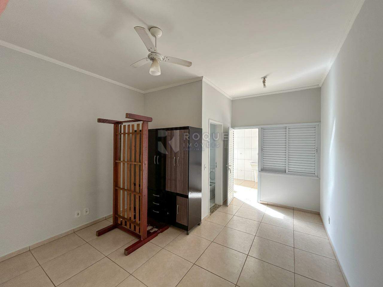 Kitnet para aluguel no bairro Jardim Cidade Universitária I: Dormitório 