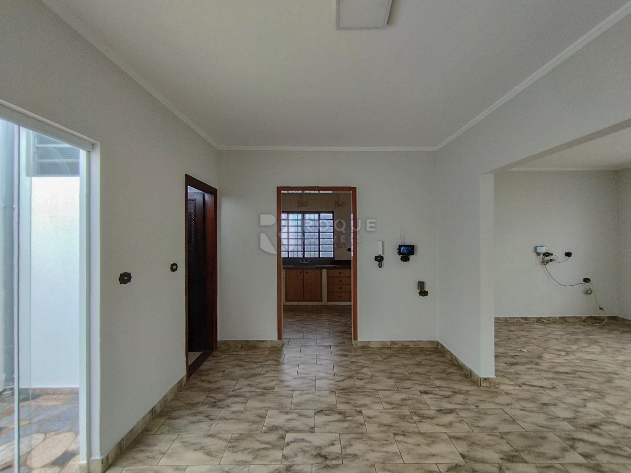 Casa Residencial para aluguel no bairro Jardim Nova Suiça: Sala