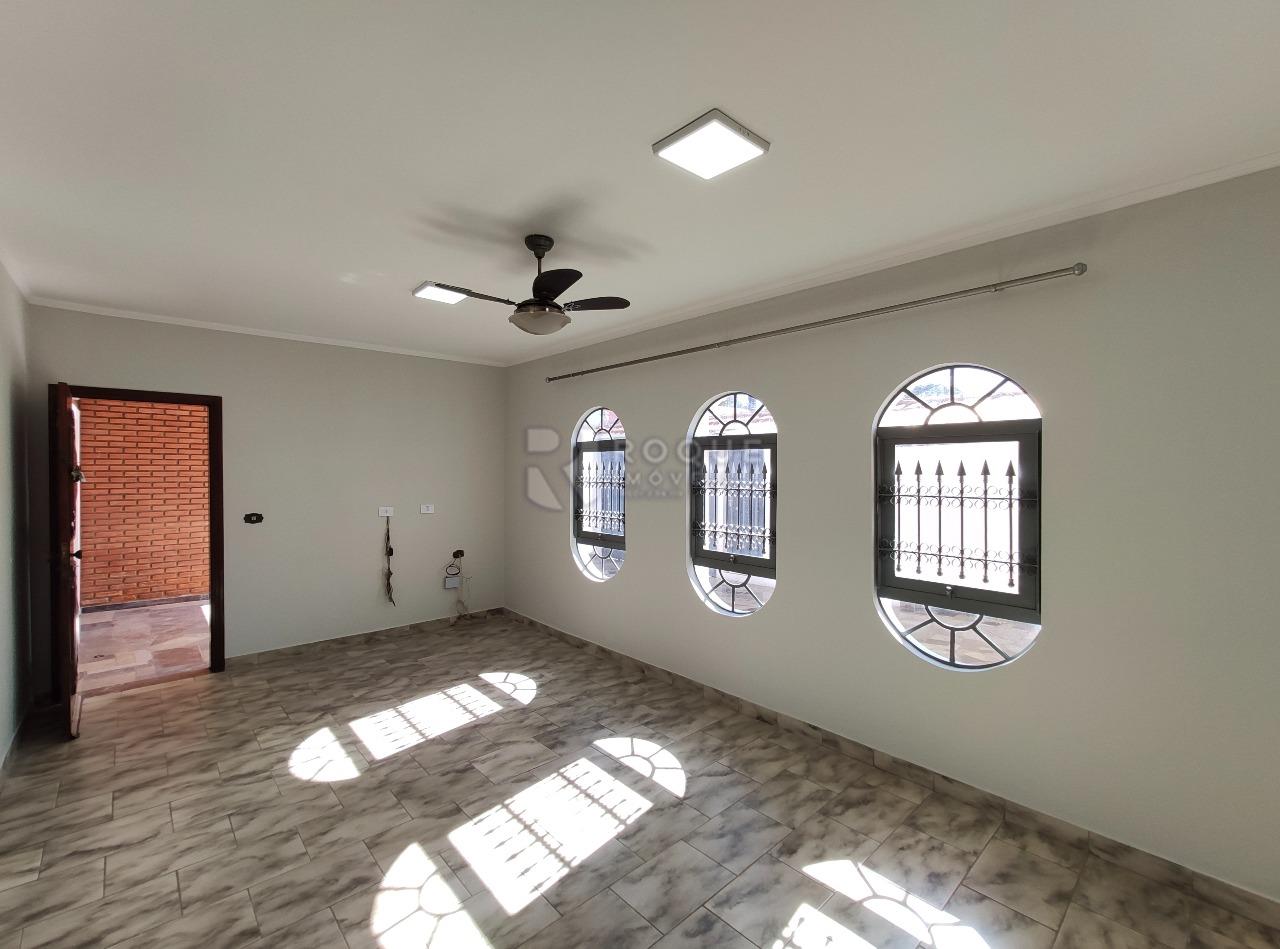 Casa Residencial para aluguel no bairro Jardim Nova Suiça: Sala 