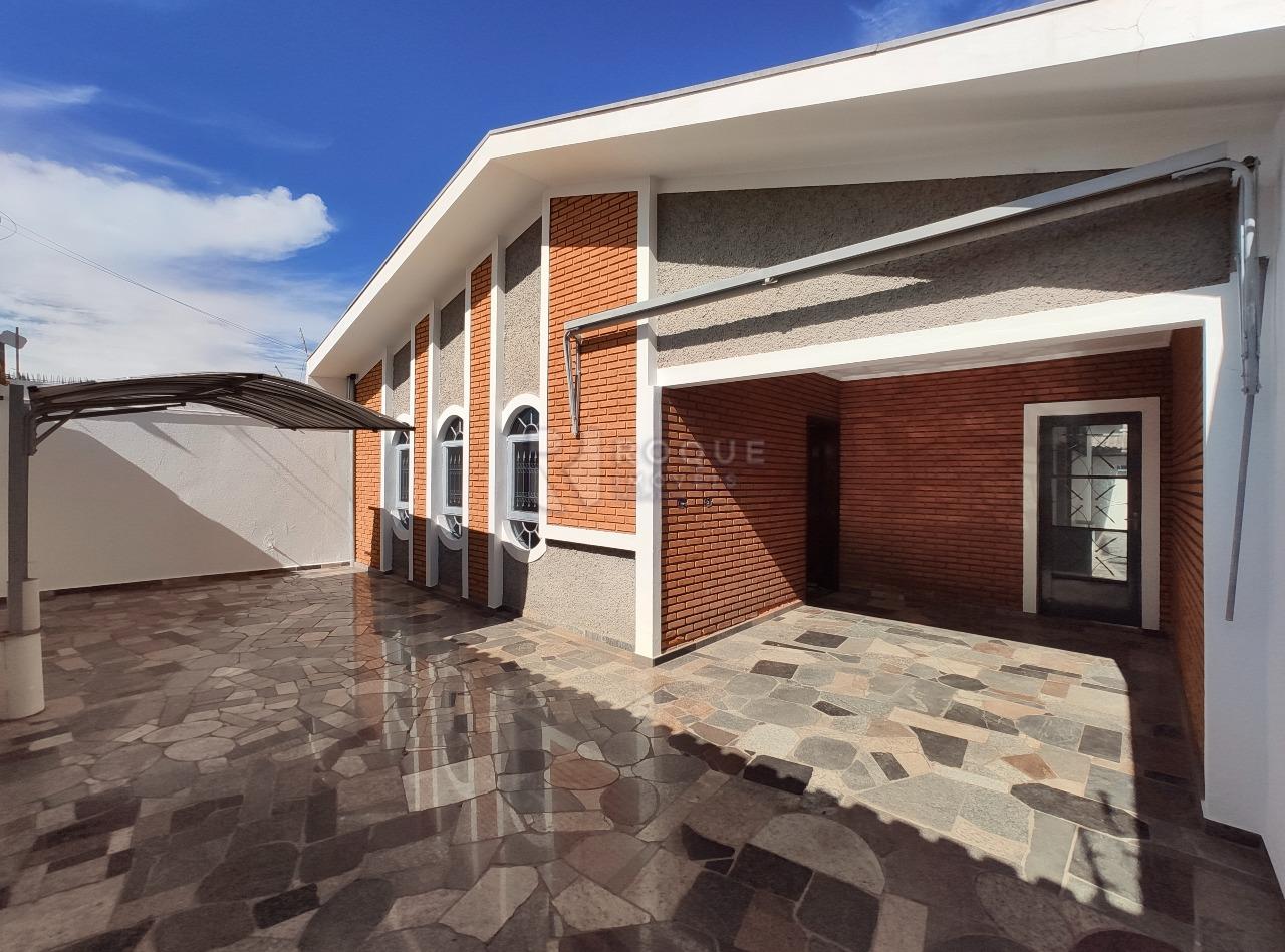 Casa Residencial para aluguel no bairro Jardim Nova Suiça: Frente 