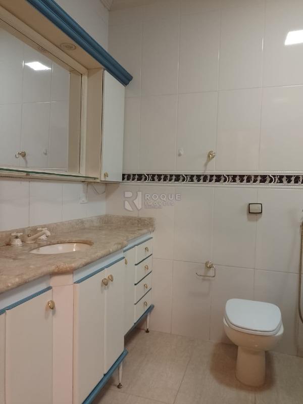 Casa em condomínio para aluguel no bairro Jardim Residencial Monsenhor Rossi: WC dormitório 3