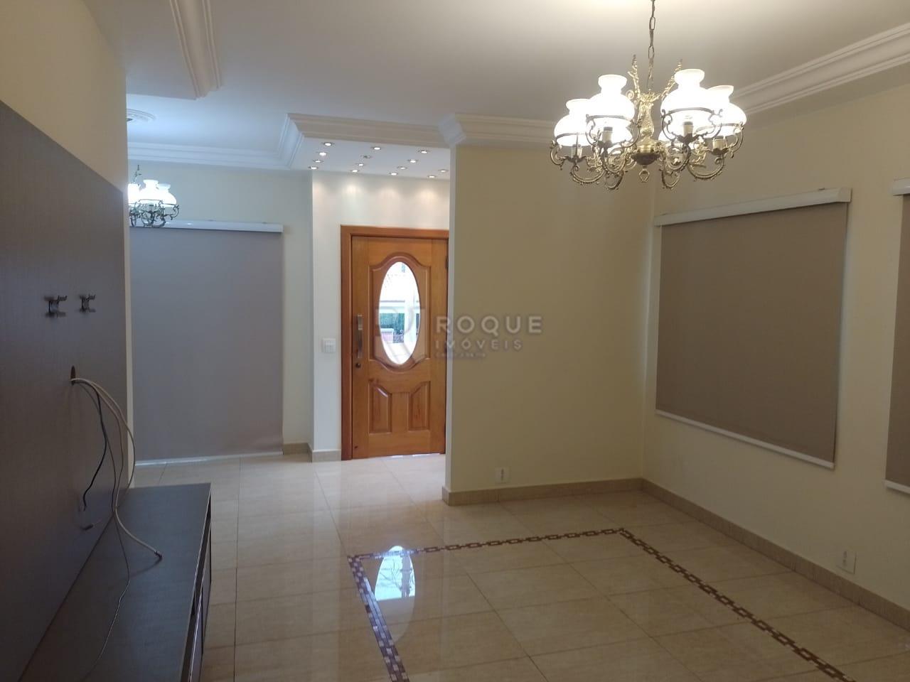 Casa em condomínio para aluguel no bairro Jardim Residencial Monsenhor Rossi: Sala