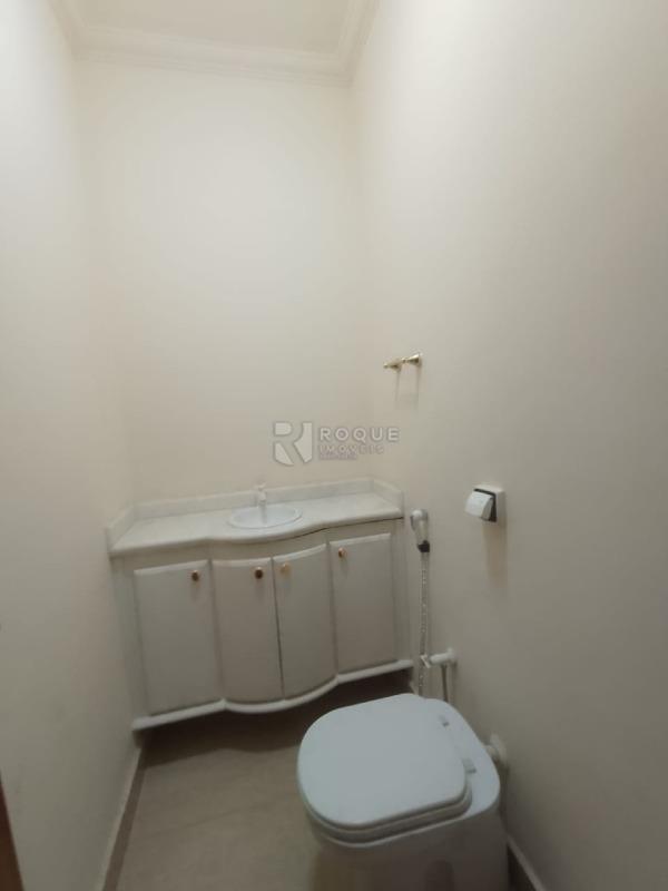 Casa em condomínio para aluguel no bairro Jardim Residencial Monsenhor Rossi: Lavabo