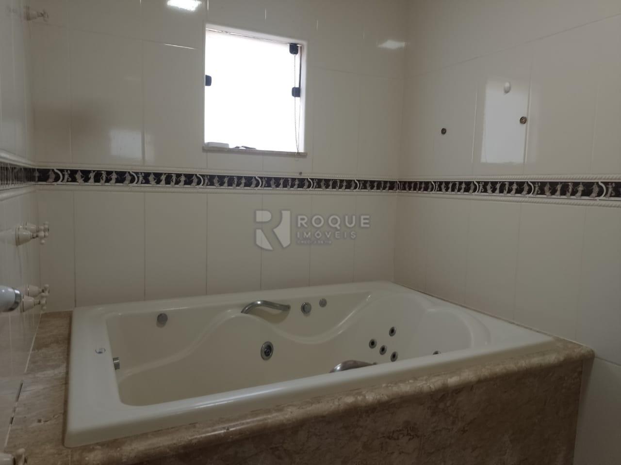 Casa em condomínio para aluguel no bairro Jardim Residencial Monsenhor Rossi: Hidromassagem dormitório 3