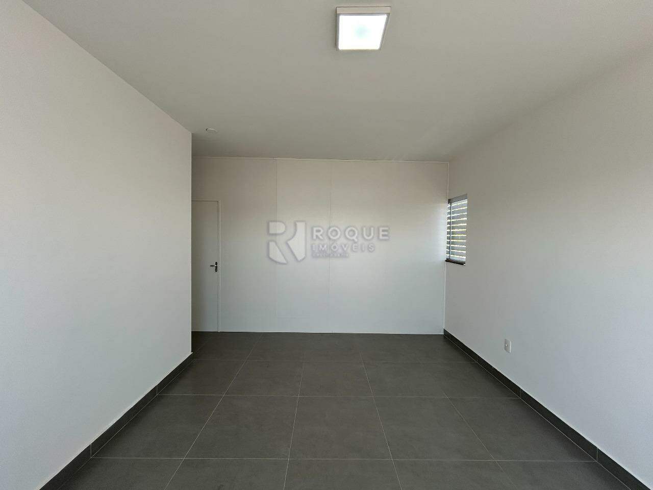 Barracão/Galpão para aluguel no bairro Jardim Anhanguera: Sala segundo andar 
