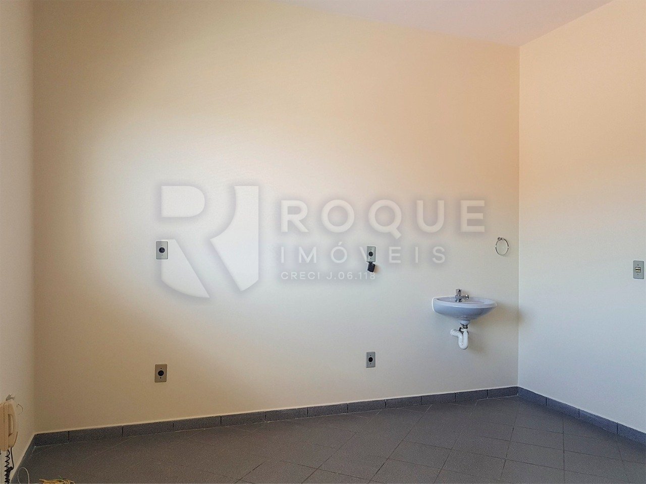 Salas/Conjuntos para aluguel no bairro Centro: Sala 2