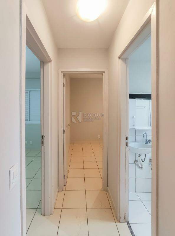 Apartamento para aluguel no bairro Jardim Parque Novo Mundo: Hall