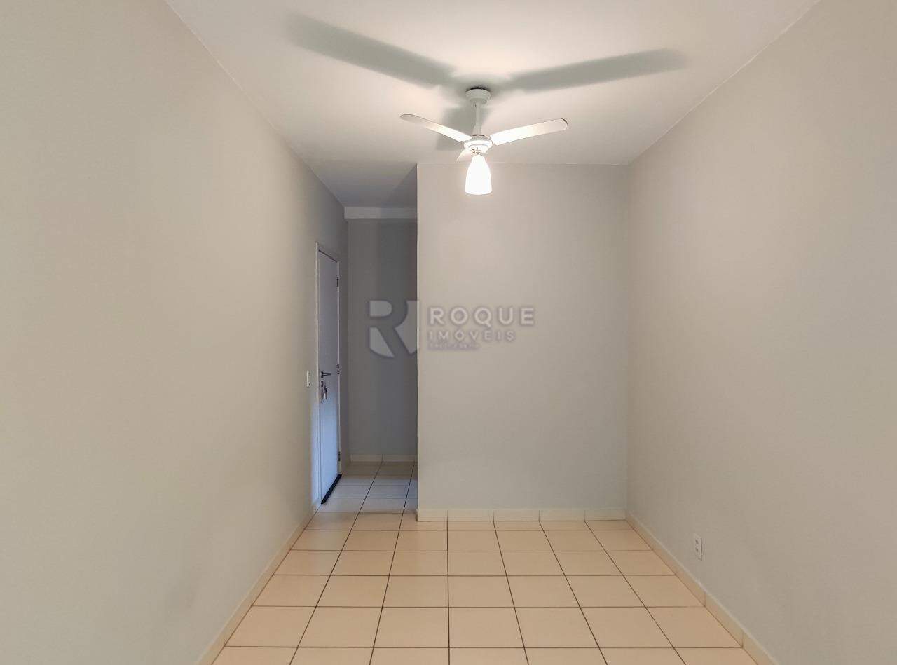 Apartamento para aluguel no bairro Jardim Parque Novo Mundo: Sala