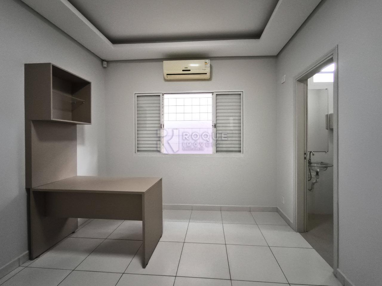 Casa Comercial para aluguel no bairro Vila Claudia: Sala 03