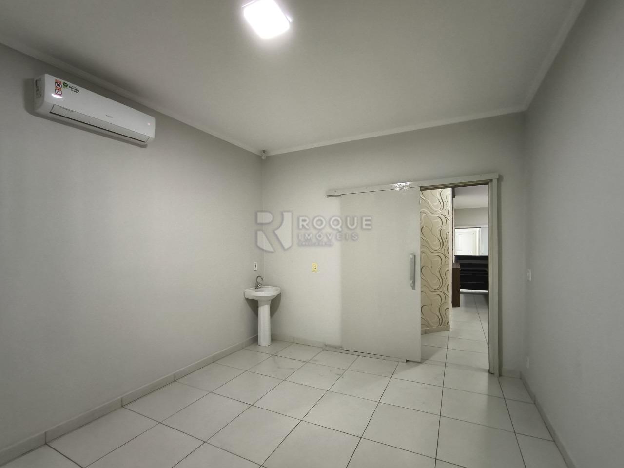 Casa Comercial para aluguel no bairro Vila Claudia: Sala 01