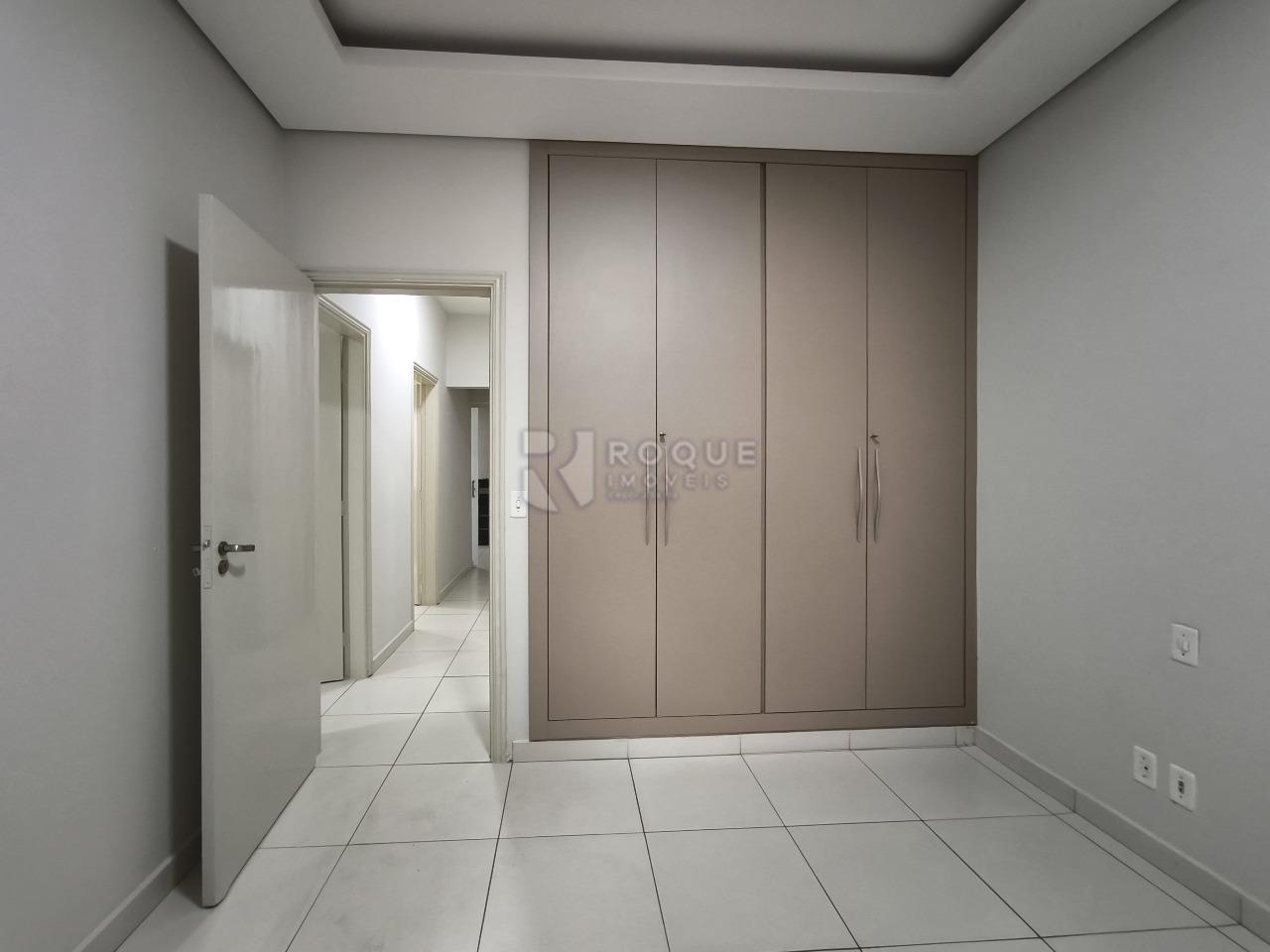 Casa Comercial para aluguel no bairro Vila Claudia: Sala 03