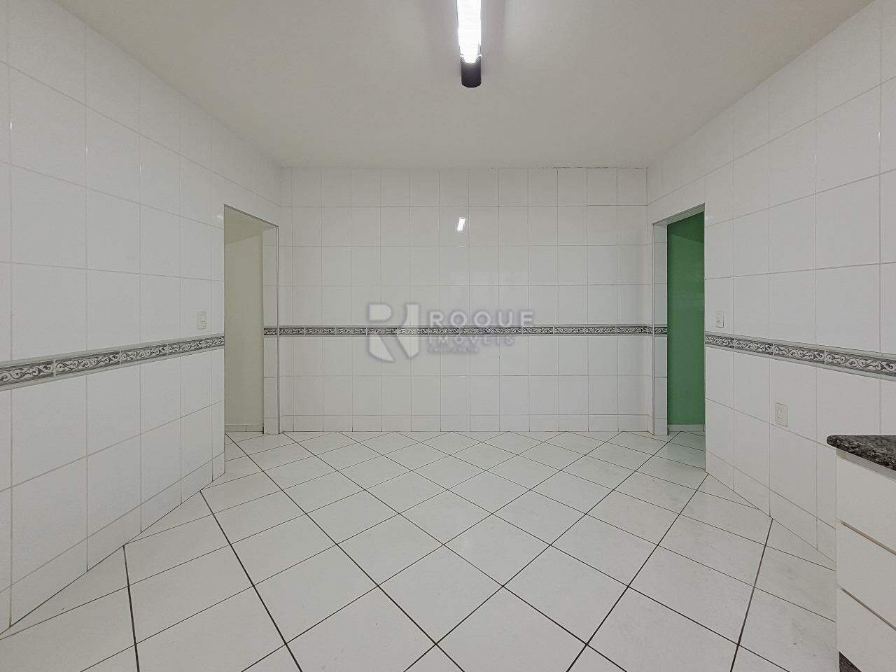 Casa Residencial para aluguel no bairro Jardim Residencial Guimarães: Cozinha