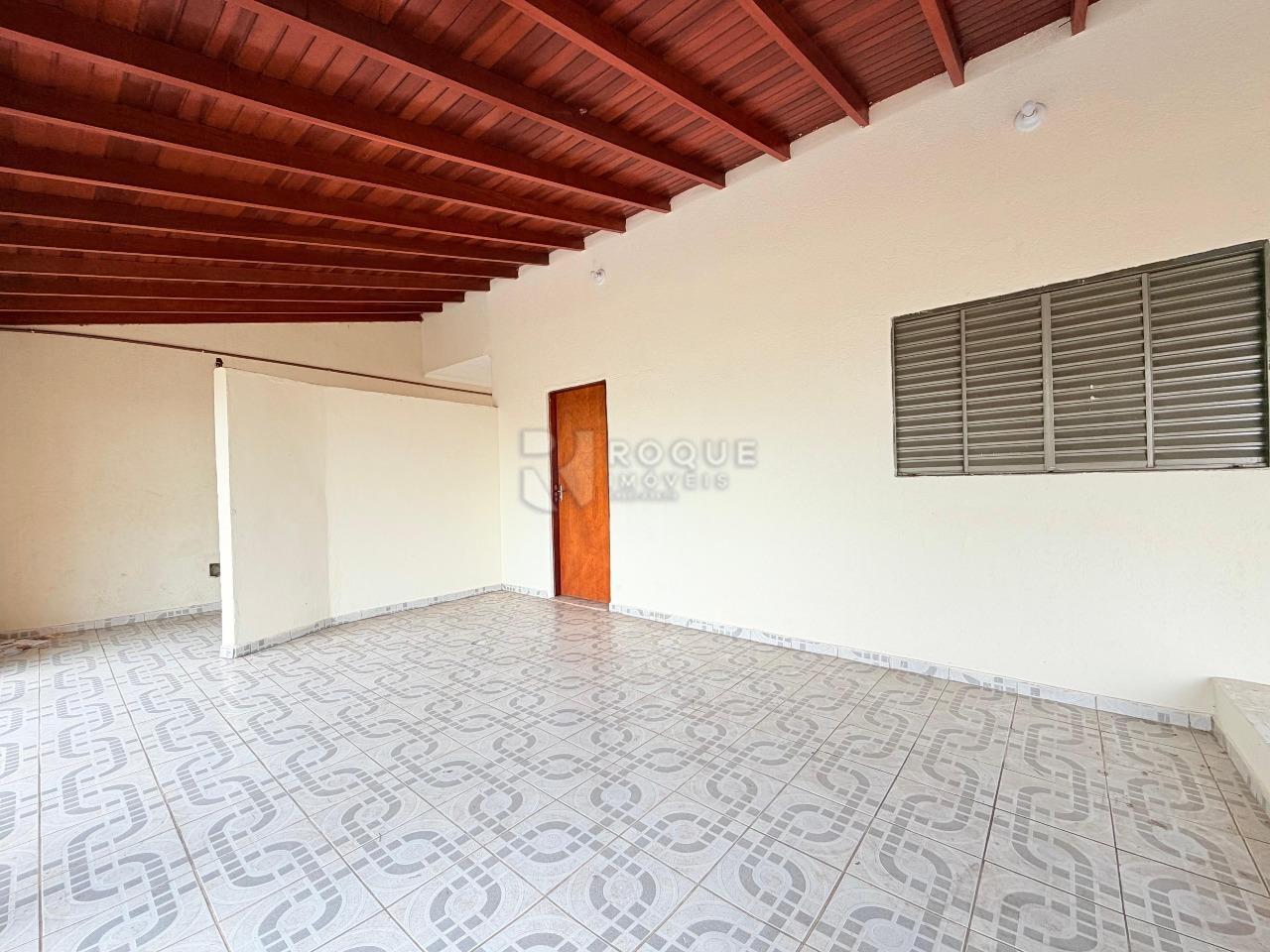 Casa Residencial para aluguel no bairro Jardim Olga Veroni: Garagem
