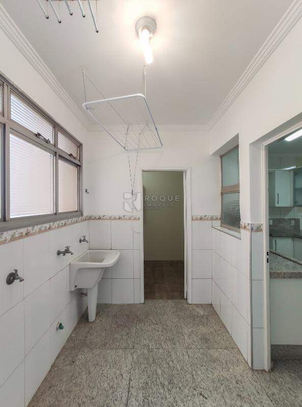Apartamento para aluguel no bairro Centro: Área de serviço 