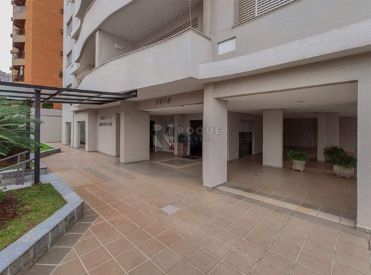 Apartamento para aluguel no bairro Centro: Condomínio 