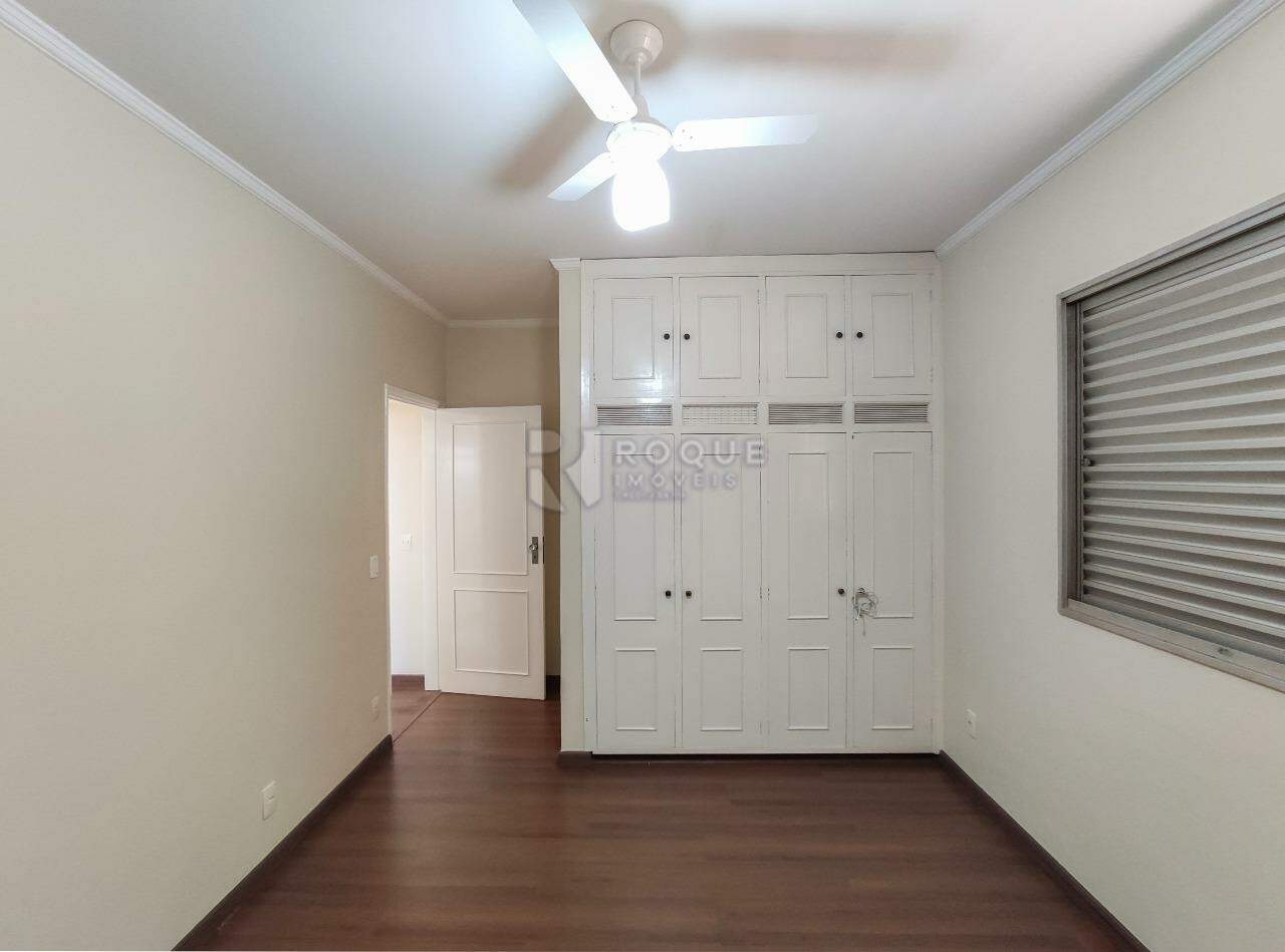Apartamento para aluguel no bairro Centro: Dormitório 4