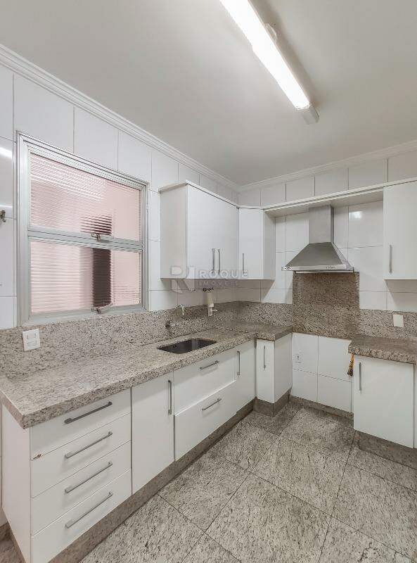 Apartamento para aluguel no bairro Centro: Cozinha 