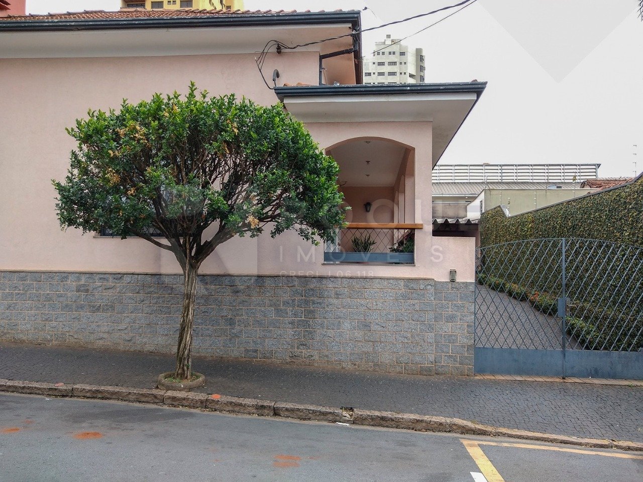 Casa Residencial para aluguel no bairro Centro: Fachada