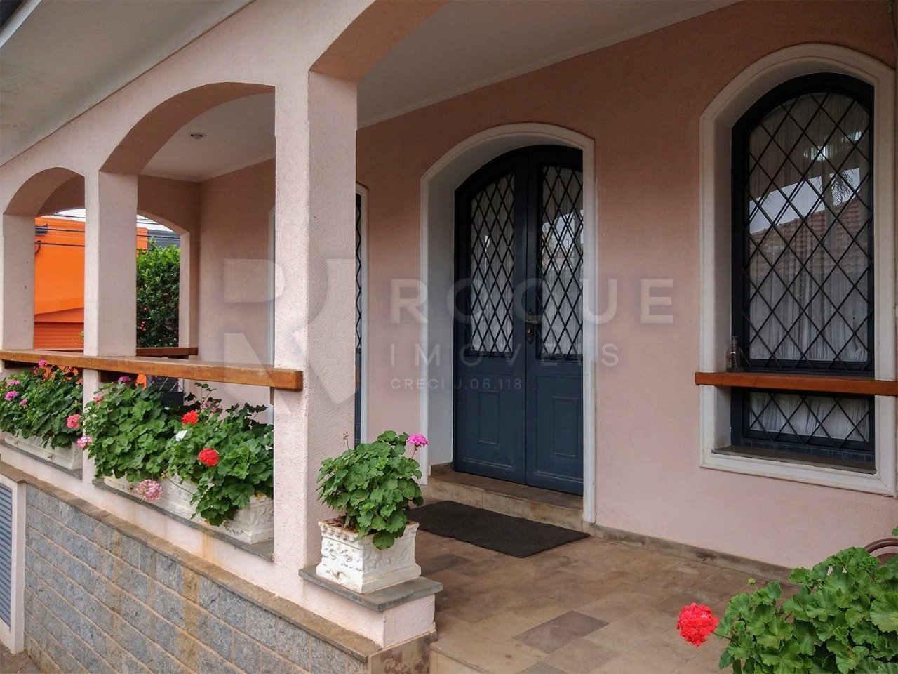 Casa Residencial para aluguel no bairro Centro: Fachada