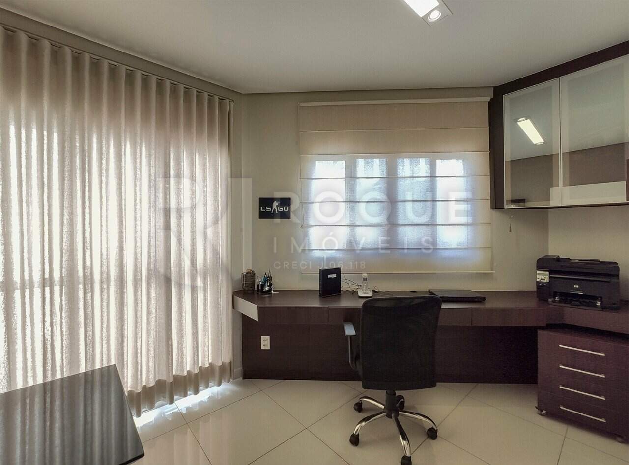 Casa em condomínio para aluguel no bairro Residencial Jardim dos Ipês II: Escritório