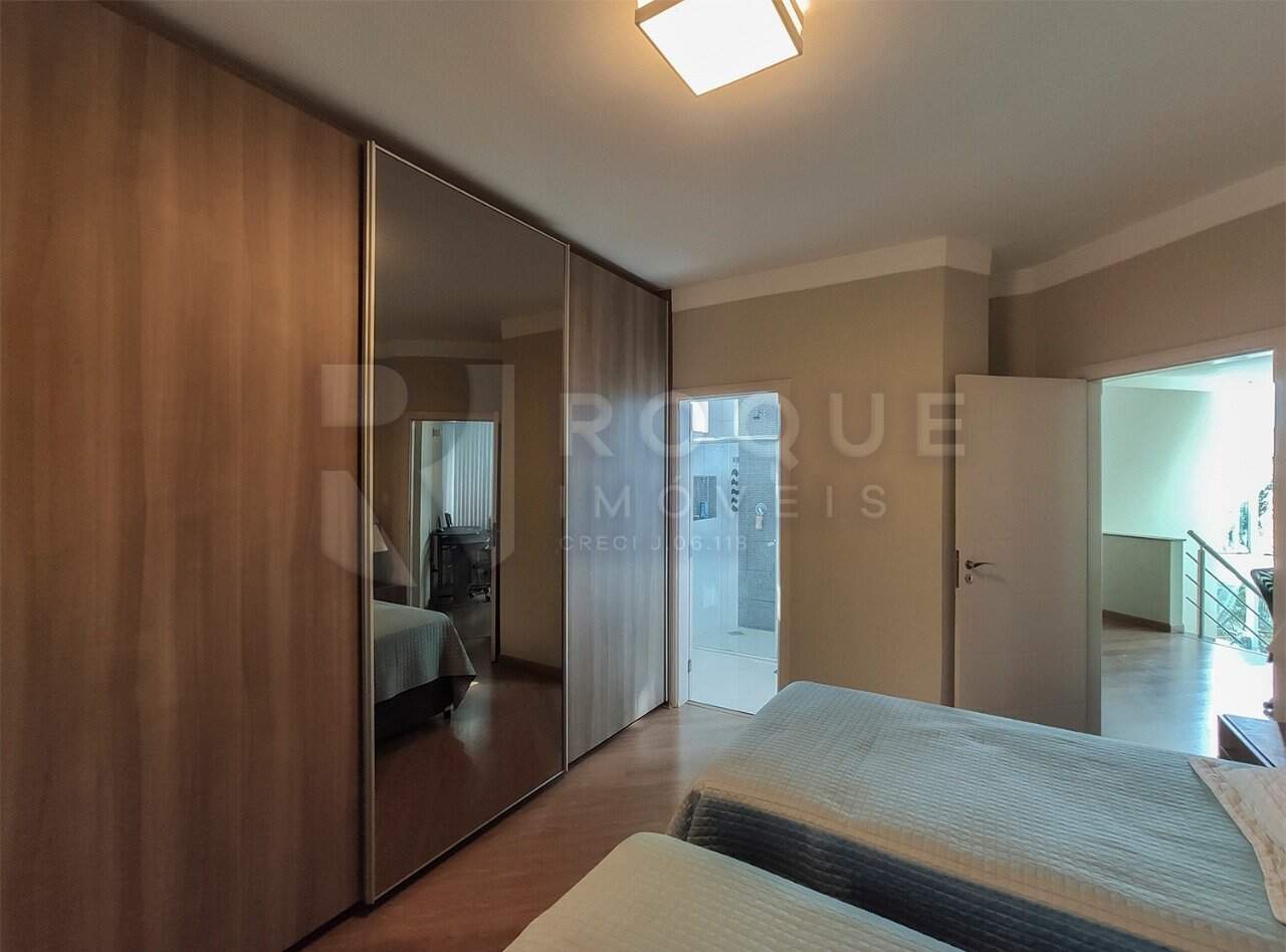 Casa em condomínio para aluguel no bairro Residencial Jardim dos Ipês II: Suíte 2 segundo andar