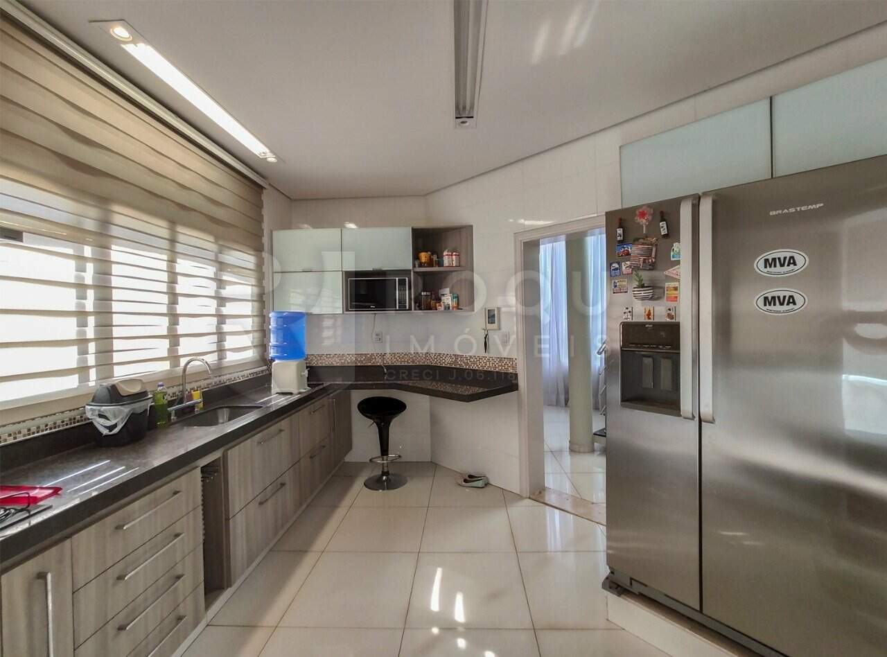 Casa em condomínio para aluguel no bairro Residencial Jardim dos Ipês II: Cozinha