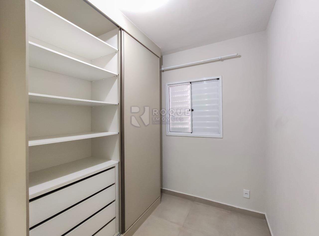 Apartamento para aluguel no bairro Chácaras Antonieta: Dormitório 1