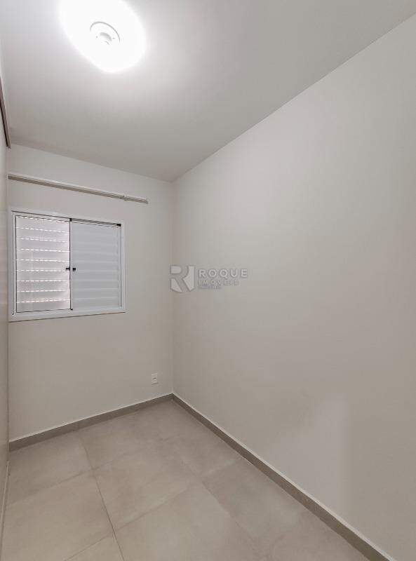 Apartamento para aluguel no bairro Chácaras Antonieta: Dormitório 1