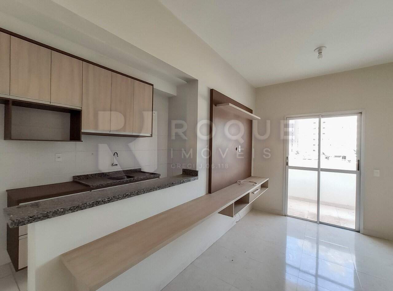 Apartamento para aluguel no bairro Chácaras Antonieta: Sala