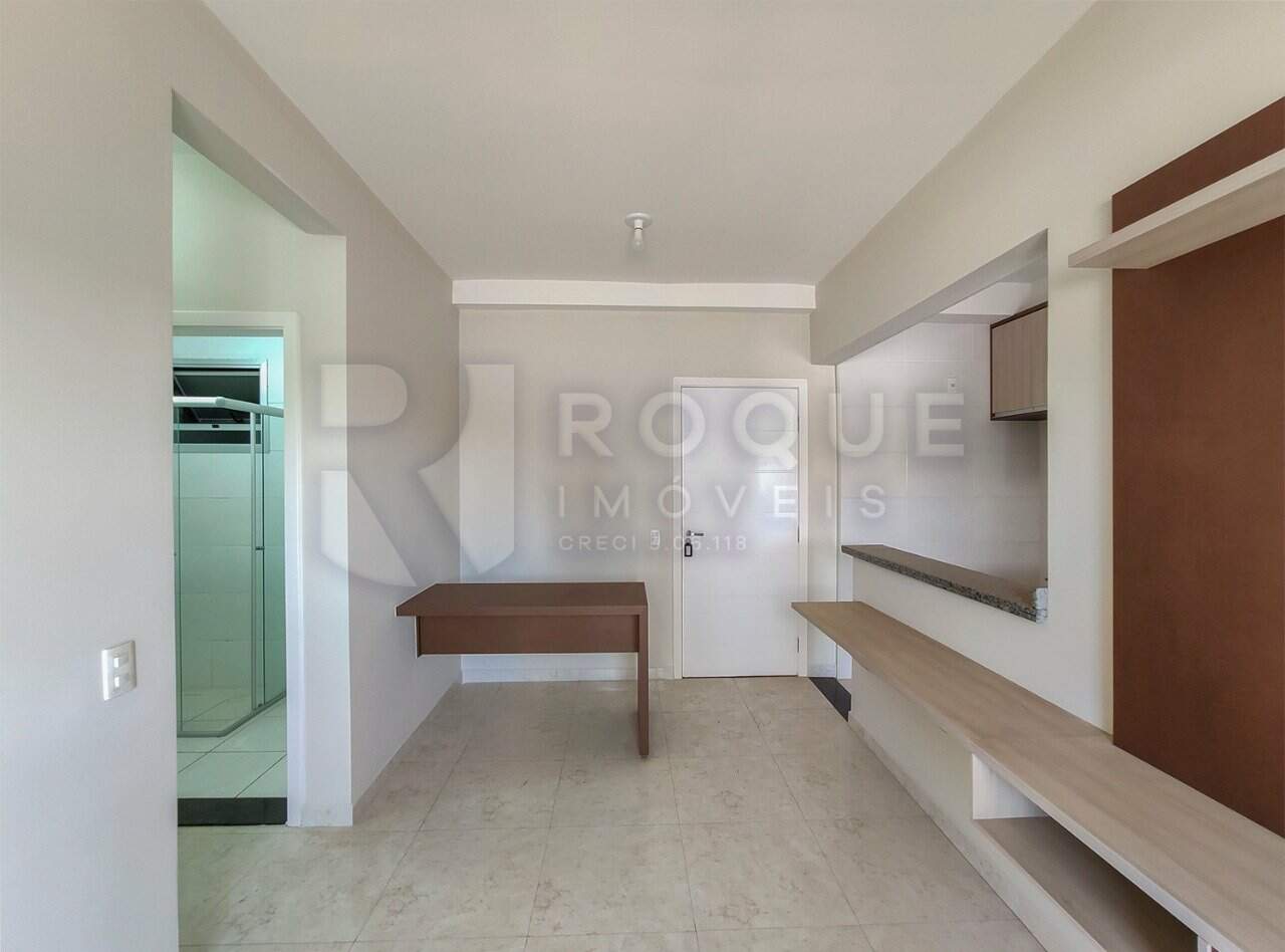 Apartamento para aluguel no bairro Chácaras Antonieta: Sala