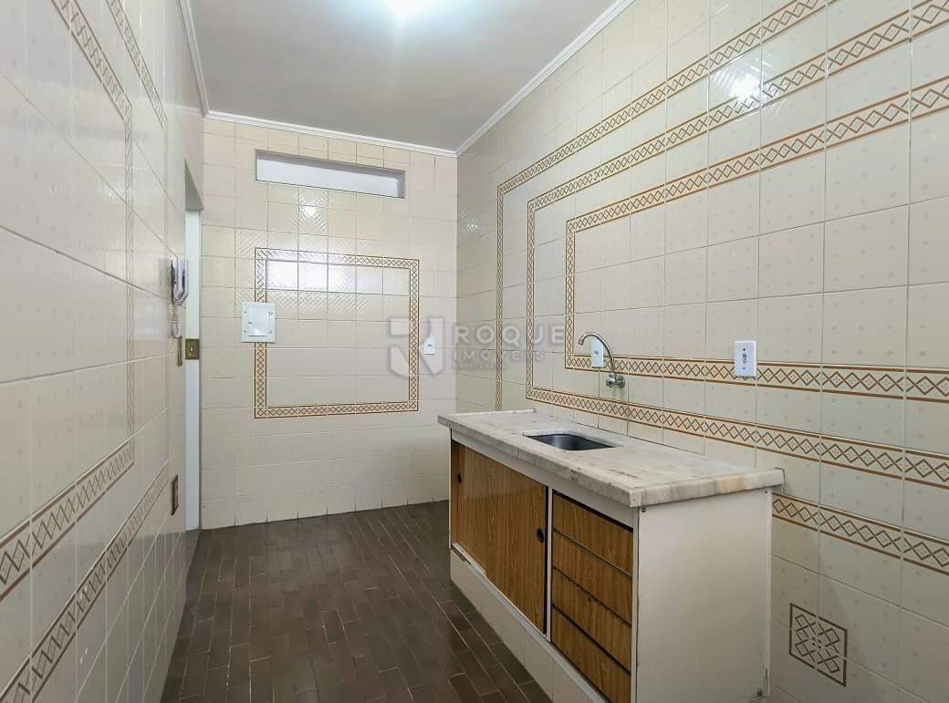 Apartamento para aluguel no bairro Centro: Cozinha 