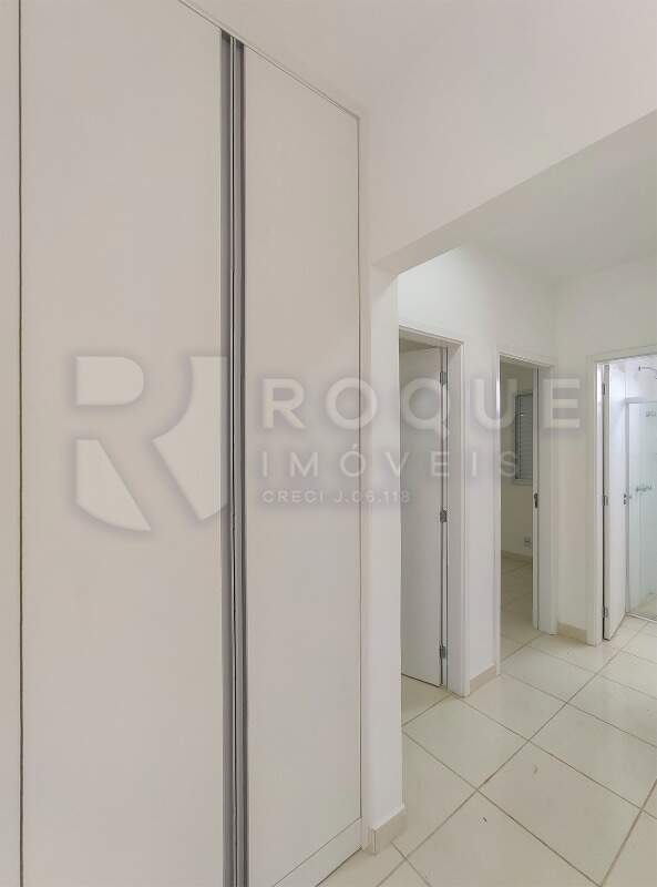 Apartamento para aluguel no bairro Jardim Nova Itália: Hall