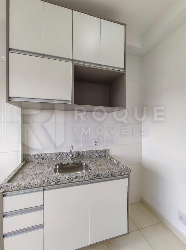 Apartamento para aluguel no bairro Jardim Nova Itália: Cozinha 