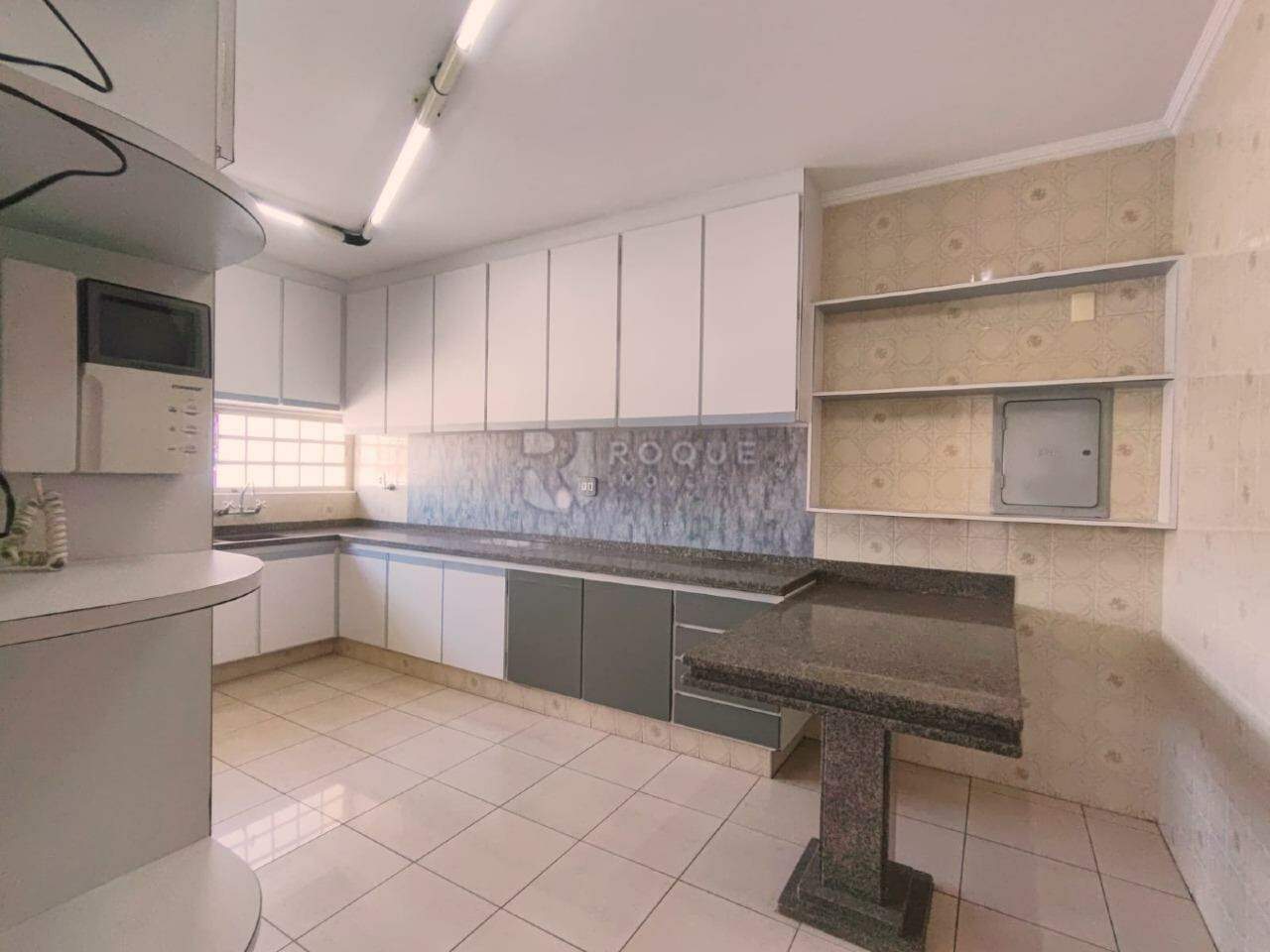 Casa Residencial para aluguel no bairro Vila Rocha: Cozinha