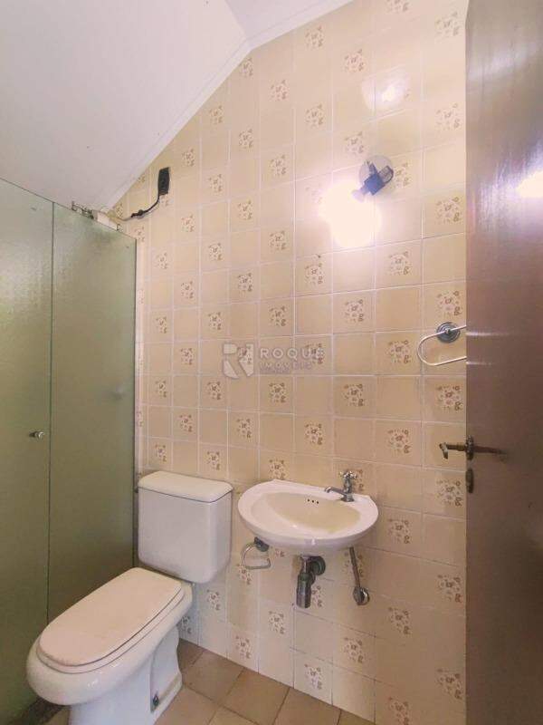 Casa Residencial para aluguel no bairro Vila Rocha: WC 3
