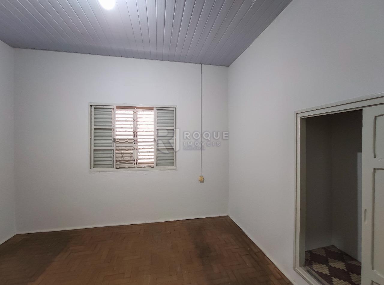 Casa Residencial para aluguel no bairro Centro: Dormitório 3
