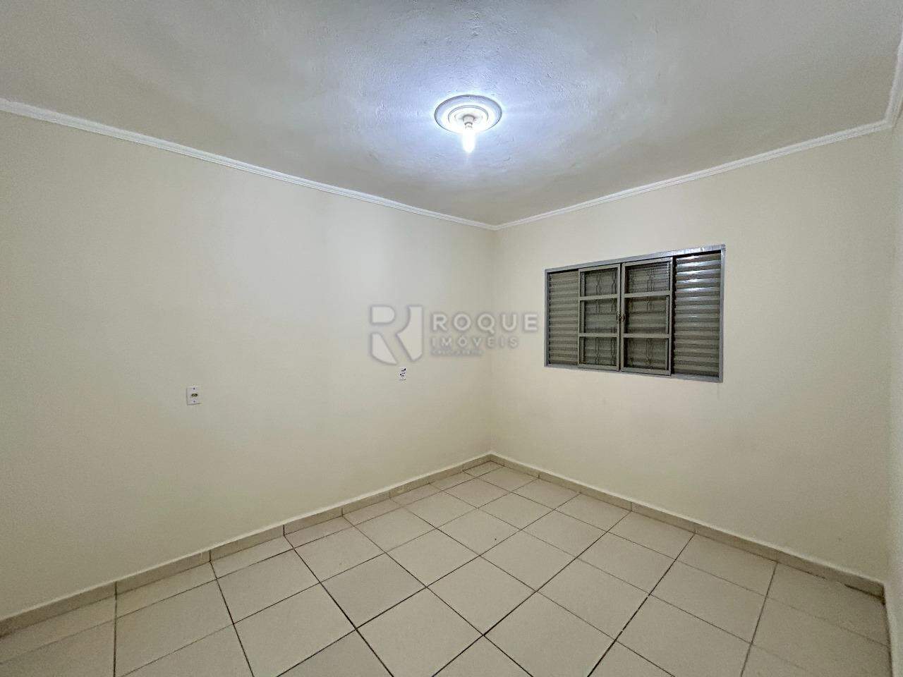 Casa Residencial para aluguel no bairro Jardim Residencial Dona Santina Paroli Peccinini: Dormitório 