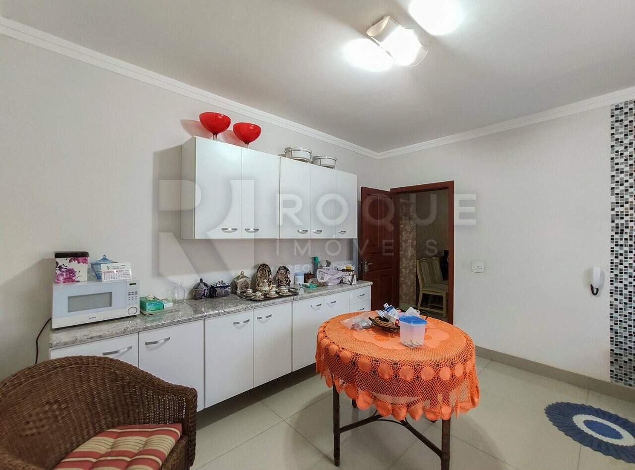 Chácara para aluguel no bairro Jardim do Lago: Cozinha