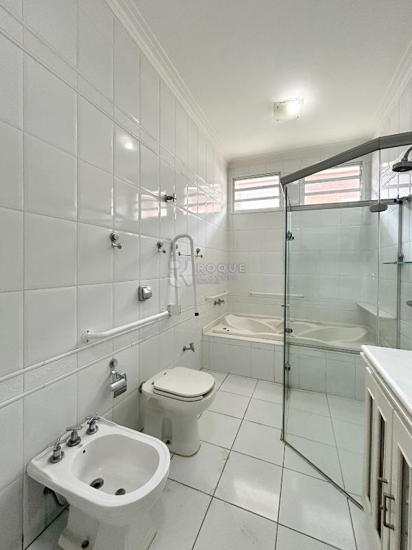 Casa Comercial para aluguel no bairro Jardim Mercedes: WC social sala 6