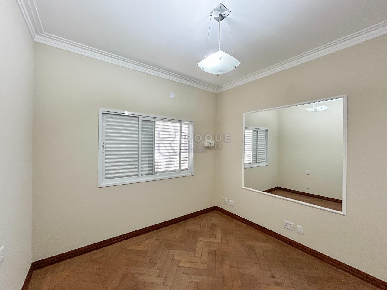 Casa Comercial para aluguel no bairro Jardim Mercedes: Sala 4