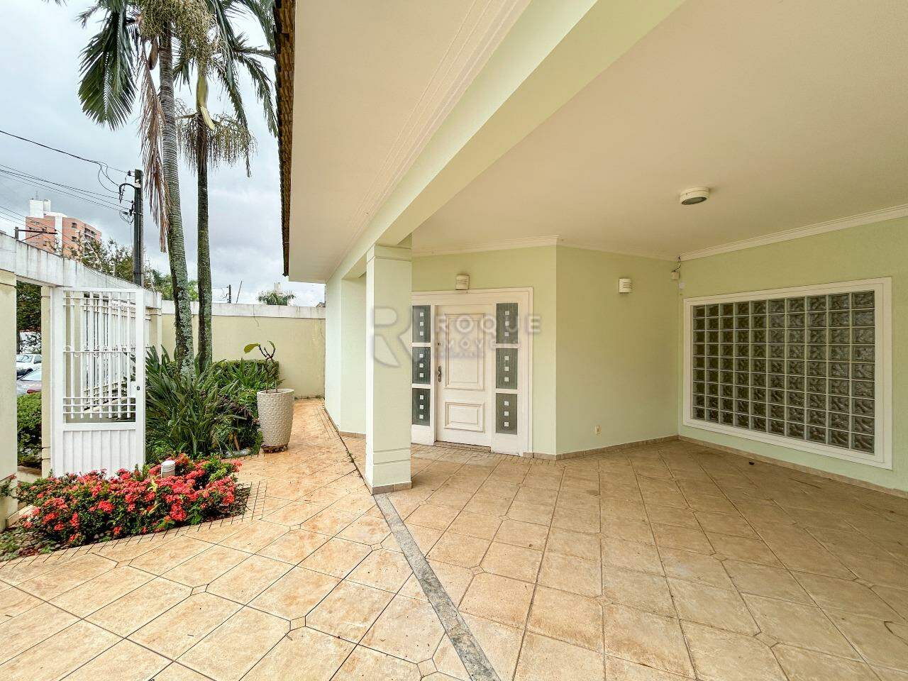 Casa Comercial para aluguel no bairro Jardim Mercedes: Frente 