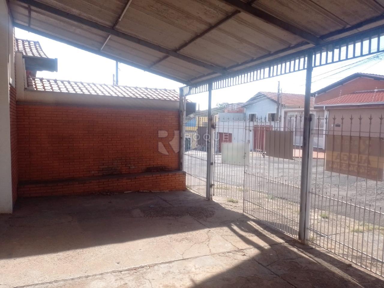 Salão para aluguel no bairro Jardim Santa Catarina: Garagem