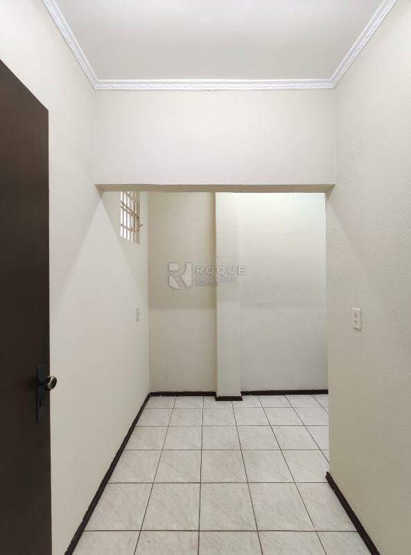 Casa Comercial para aluguel no bairro Boa Vista: Sala 2