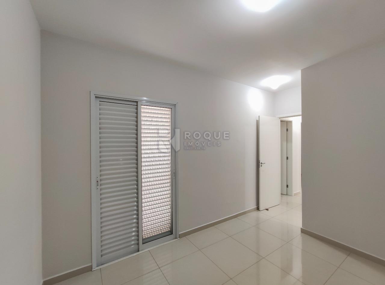 Apartamento para aluguel no bairro Desmembramento Oscar Antonio Breda: Dormitório 3 suíte