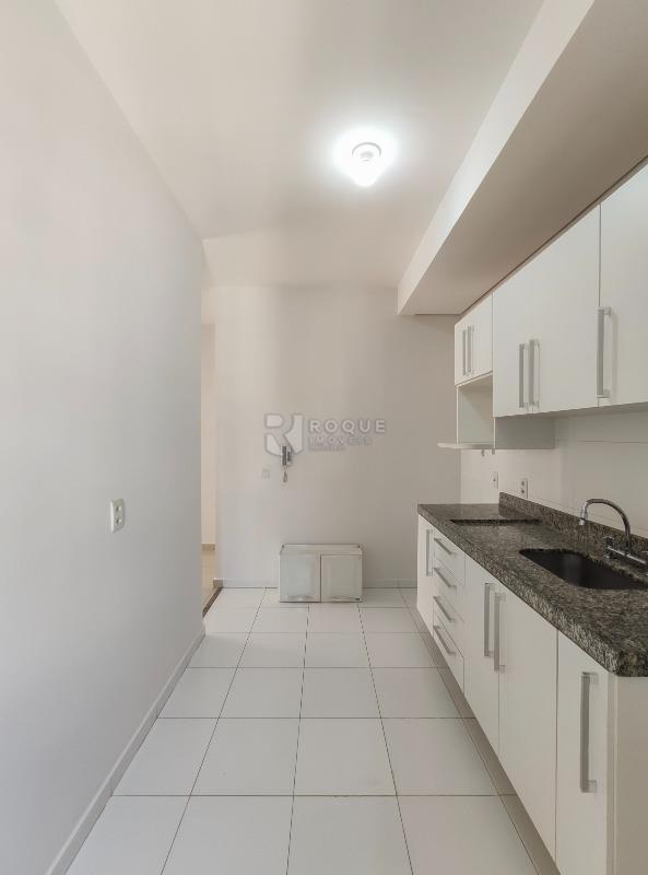 Apartamento para aluguel no bairro Desmembramento Oscar Antonio Breda: Cozinha 
