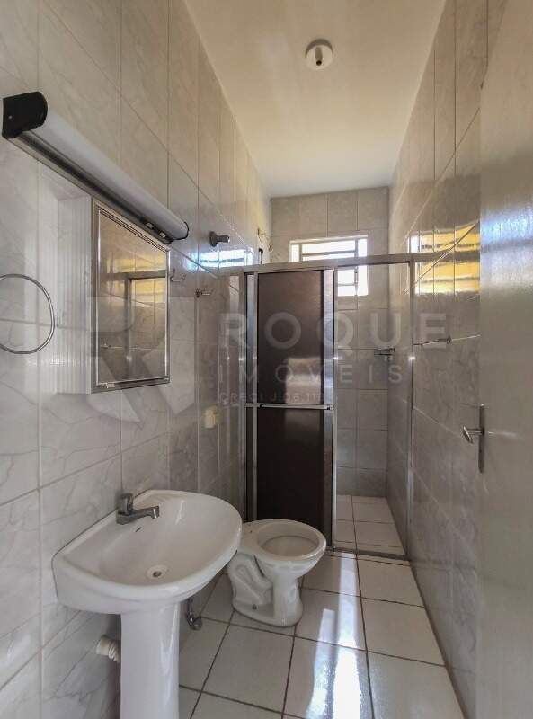 Casa Residencial para aluguel no bairro Residencial Fenix: WC 2