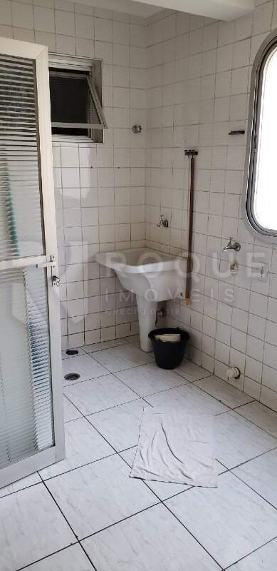 Apartamento à venda no bairro Centro: 