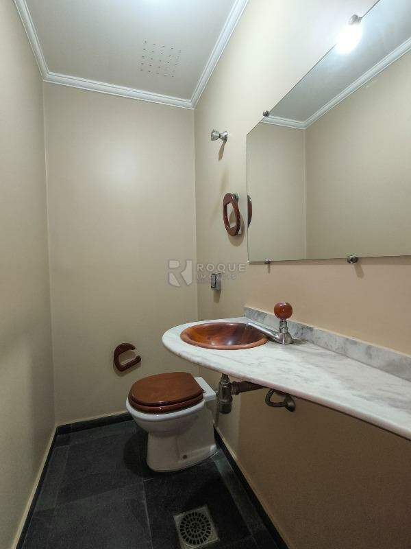 Apartamento à venda no bairro Centro: LAVABO