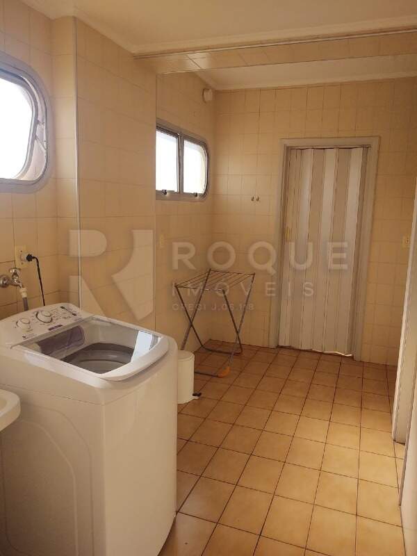 Apartamento à venda no bairro Centro: 